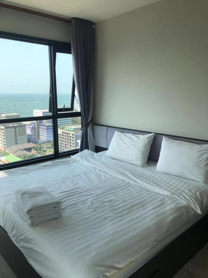 The Base Central Pattaya Seaview Zewnętrze zdjęcie