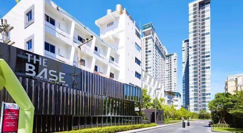 The Base Central Pattaya Seaview Zewnętrze zdjęcie