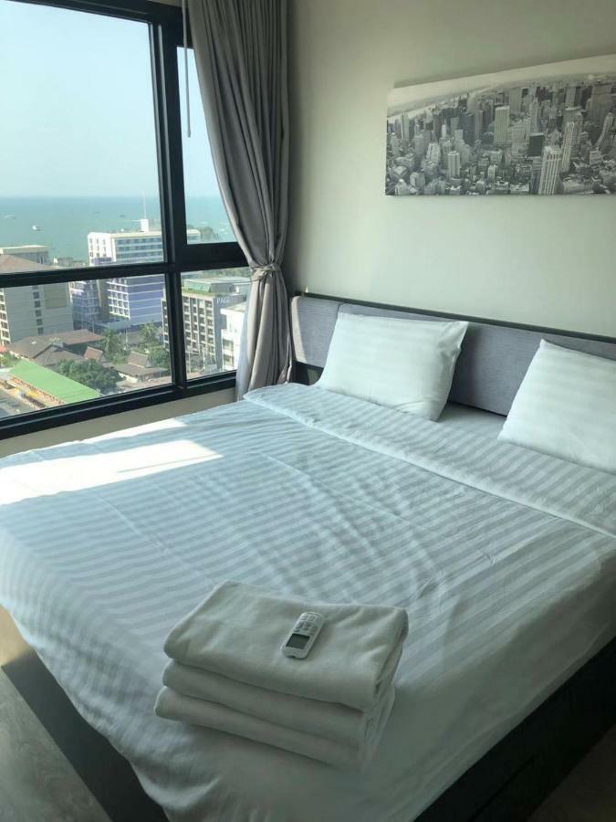 The Base Central Pattaya Seaview Zewnętrze zdjęcie